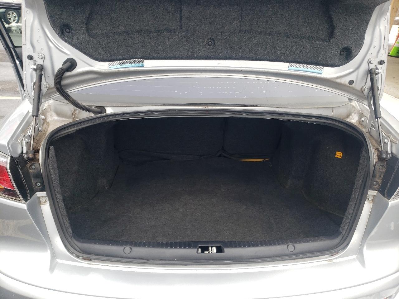 Mitsubishi Lancer 4dr Sdn CVT ES FWD 2013