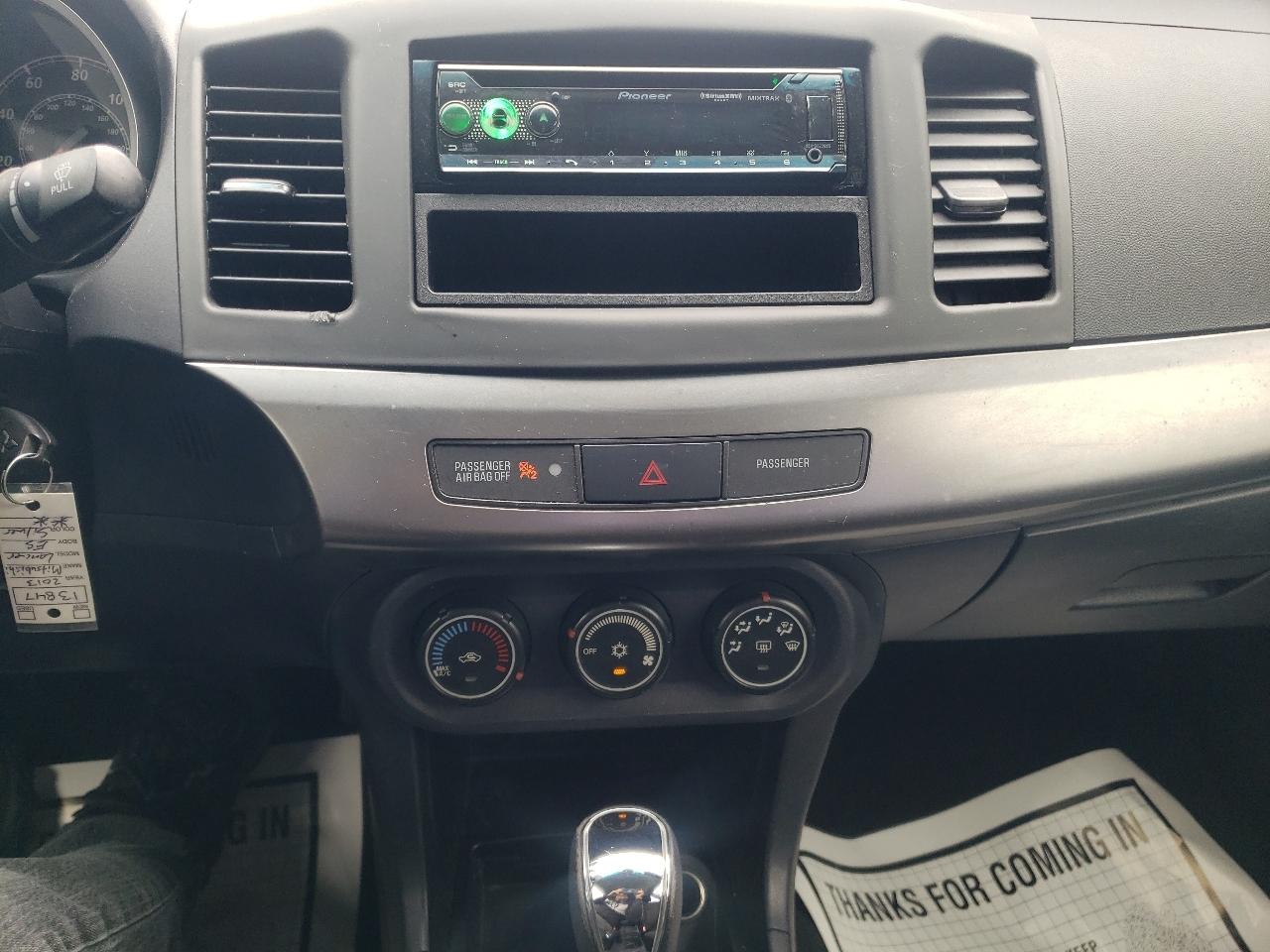 Mitsubishi Lancer 4dr Sdn CVT ES FWD 2013