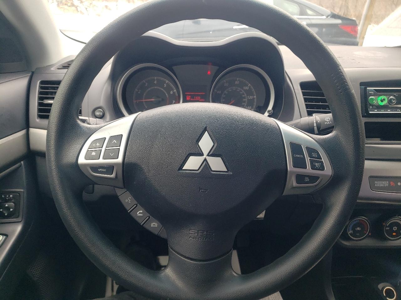 Mitsubishi Lancer 4dr Sdn CVT ES FWD 2013
