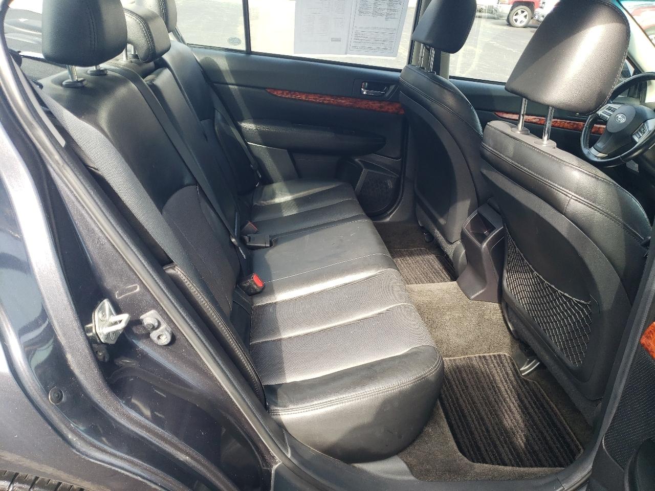 Subaru Legacy 4dr Sdn H4 Auto 2.5i Limited 2012