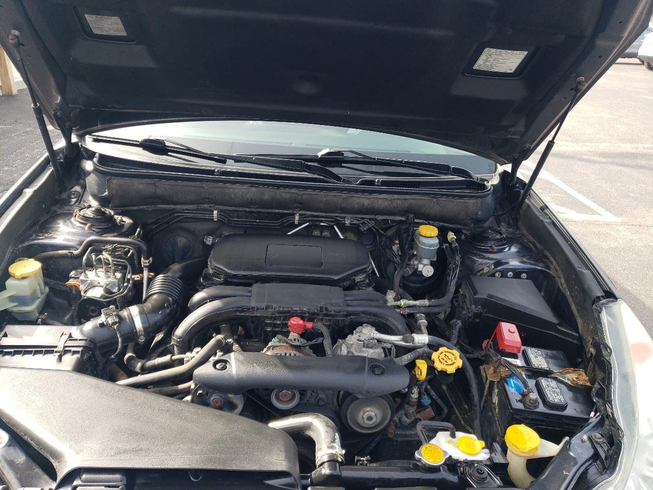 Subaru Legacy 4dr Sdn H4 Auto 2.5i Limited 2012