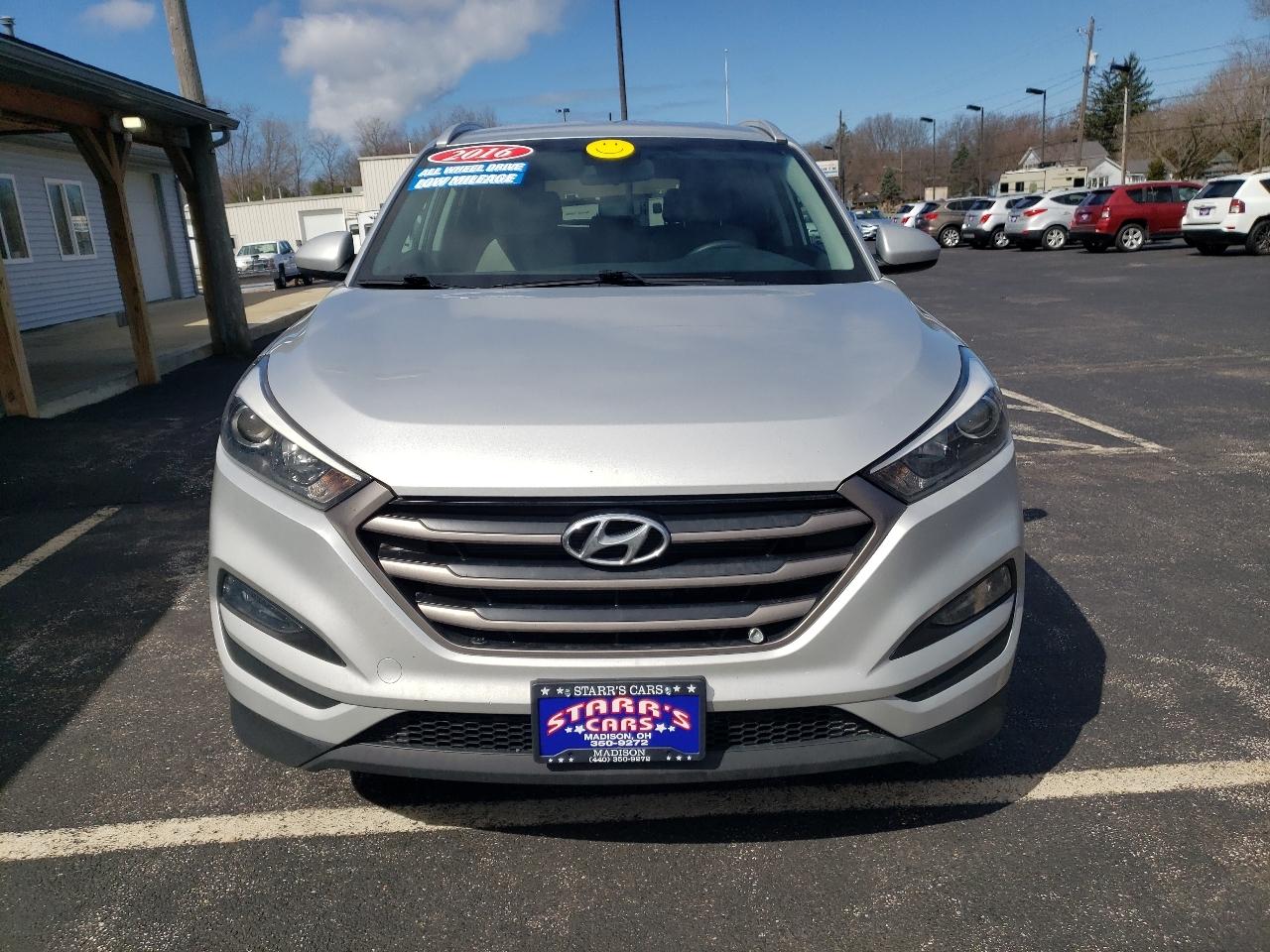 Hyundai Tucson AWD 4dr SE 2016