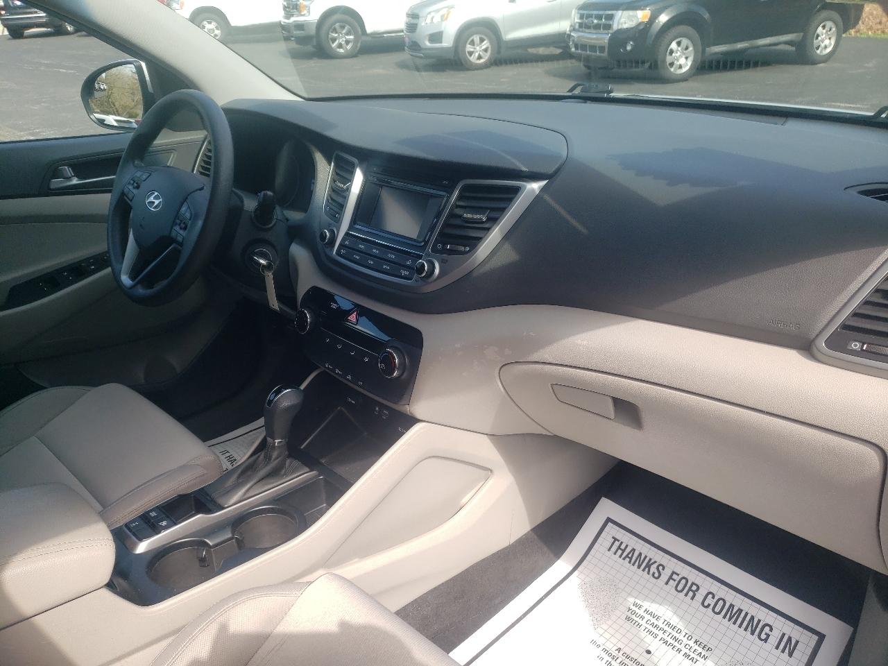 Hyundai Tucson AWD 4dr SE 2016