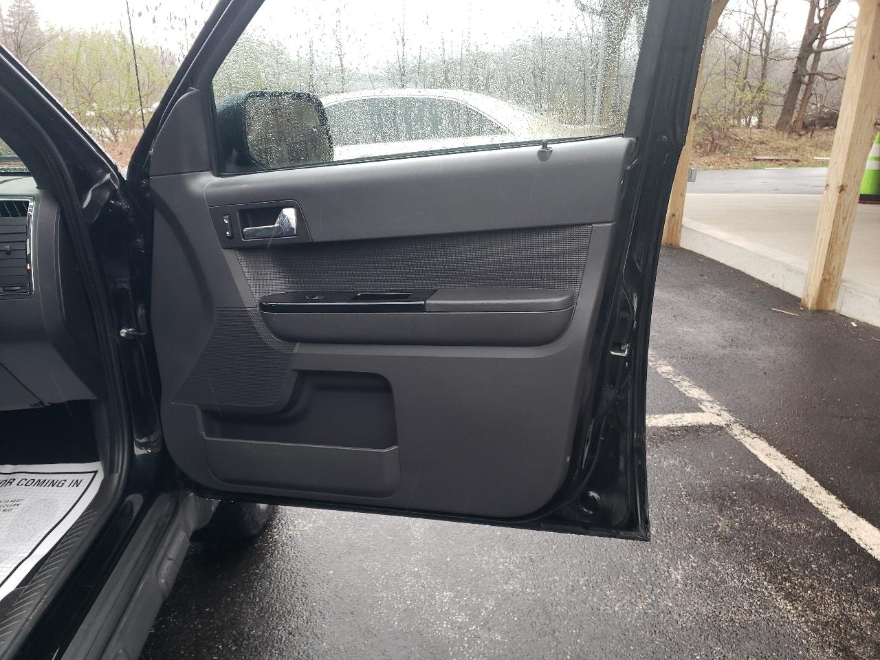 Ford Escape 4WD 4dr Limited 2012