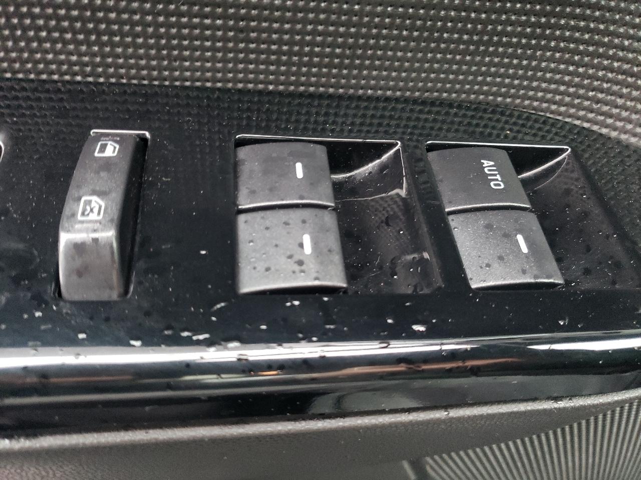 Ford Escape 4WD 4dr Limited 2012