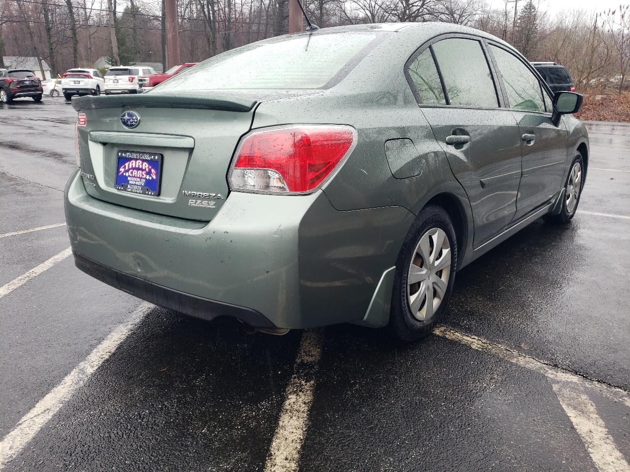 Subaru Impreza Sedan 4dr CVT 2.0i 2015