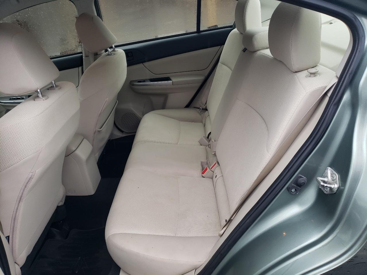 Subaru Impreza Sedan 4dr CVT 2.0i 2015