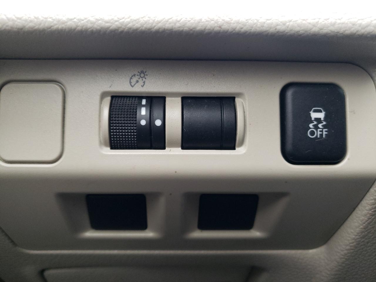 Subaru Impreza Sedan 4dr CVT 2.0i 2015