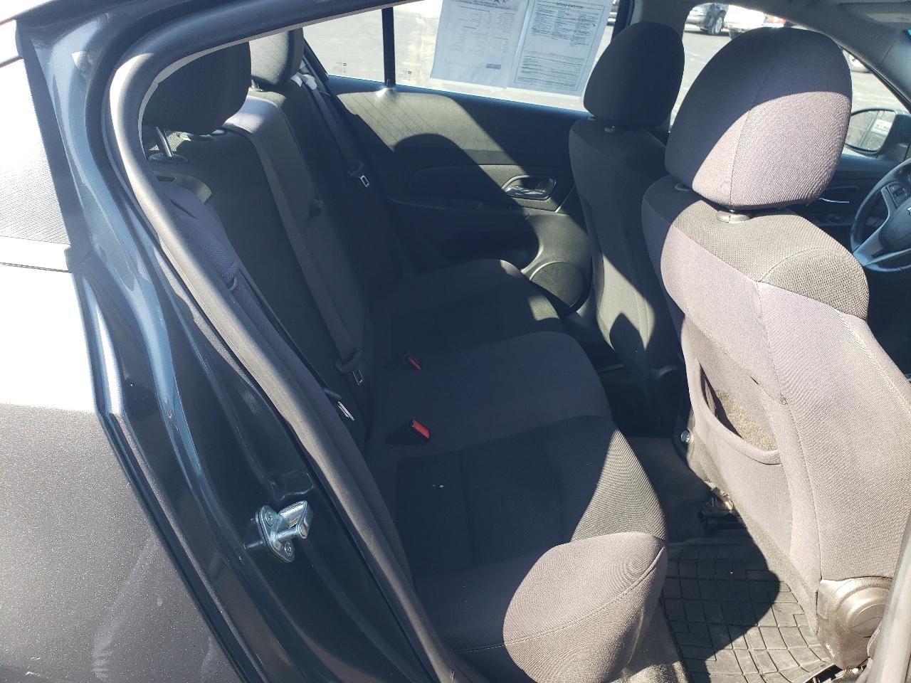 Chevrolet Cruze 4dr Sdn Auto 1LT 2013