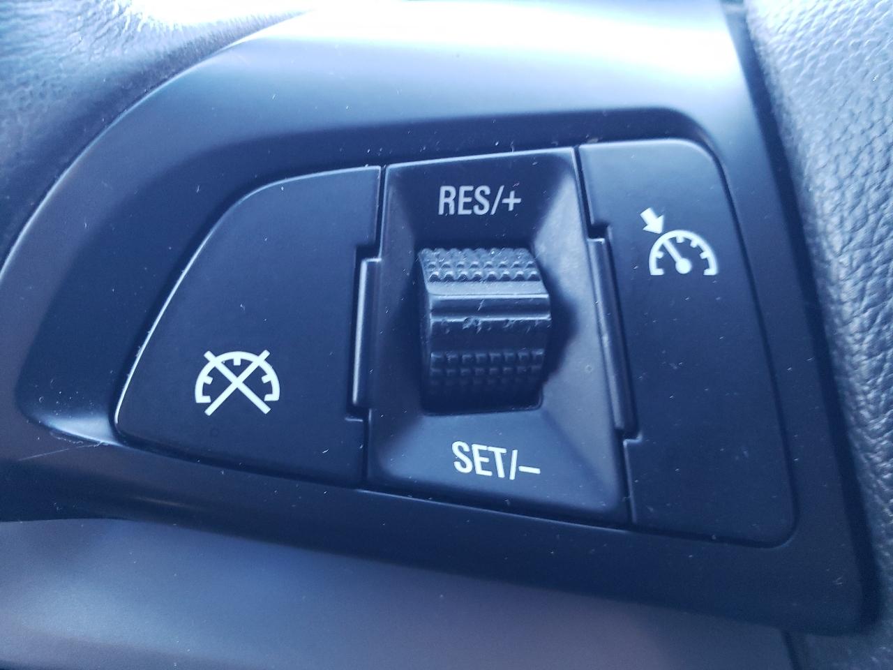 Chevrolet Cruze 4dr Sdn Auto 1LT 2013