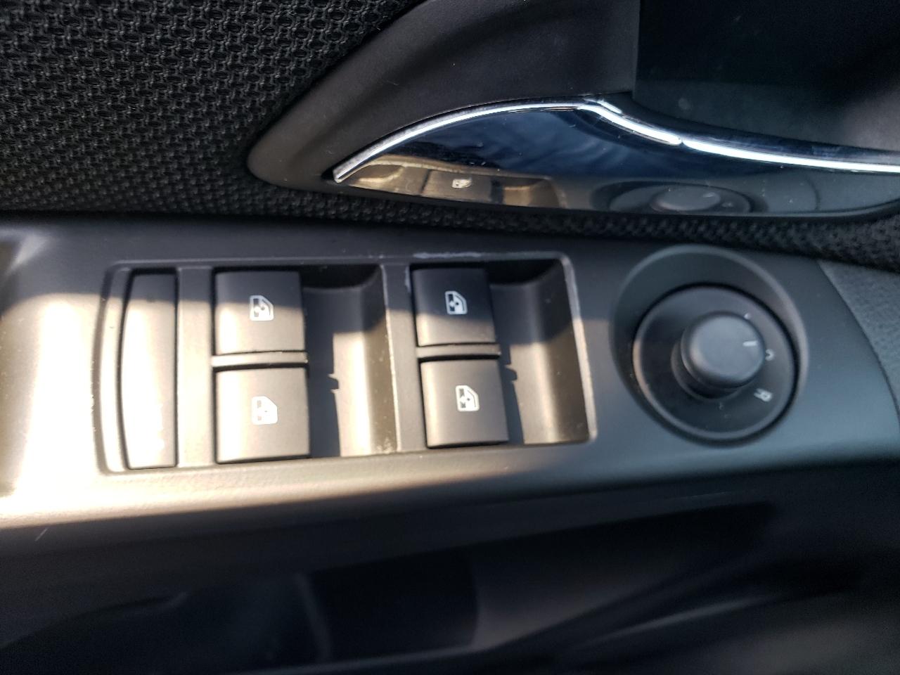 Chevrolet Cruze 4dr Sdn Auto 1LT 2013