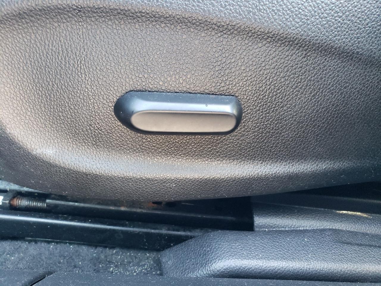 Chevrolet Cruze 4dr Sdn Auto 1LT 2013