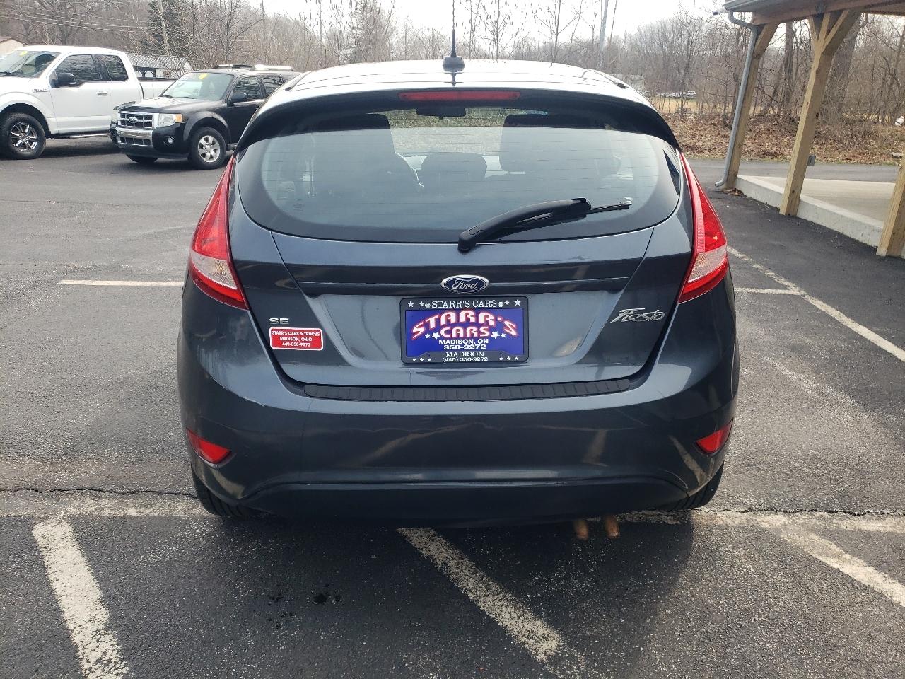 Ford Fiesta 5dr HB SE 2011