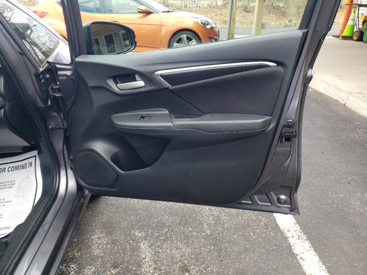 Honda Fit 5dr HB CVT LX 2015