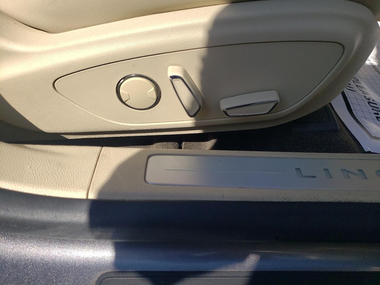 Lincoln MKZ 4dr Sdn AWD 2014