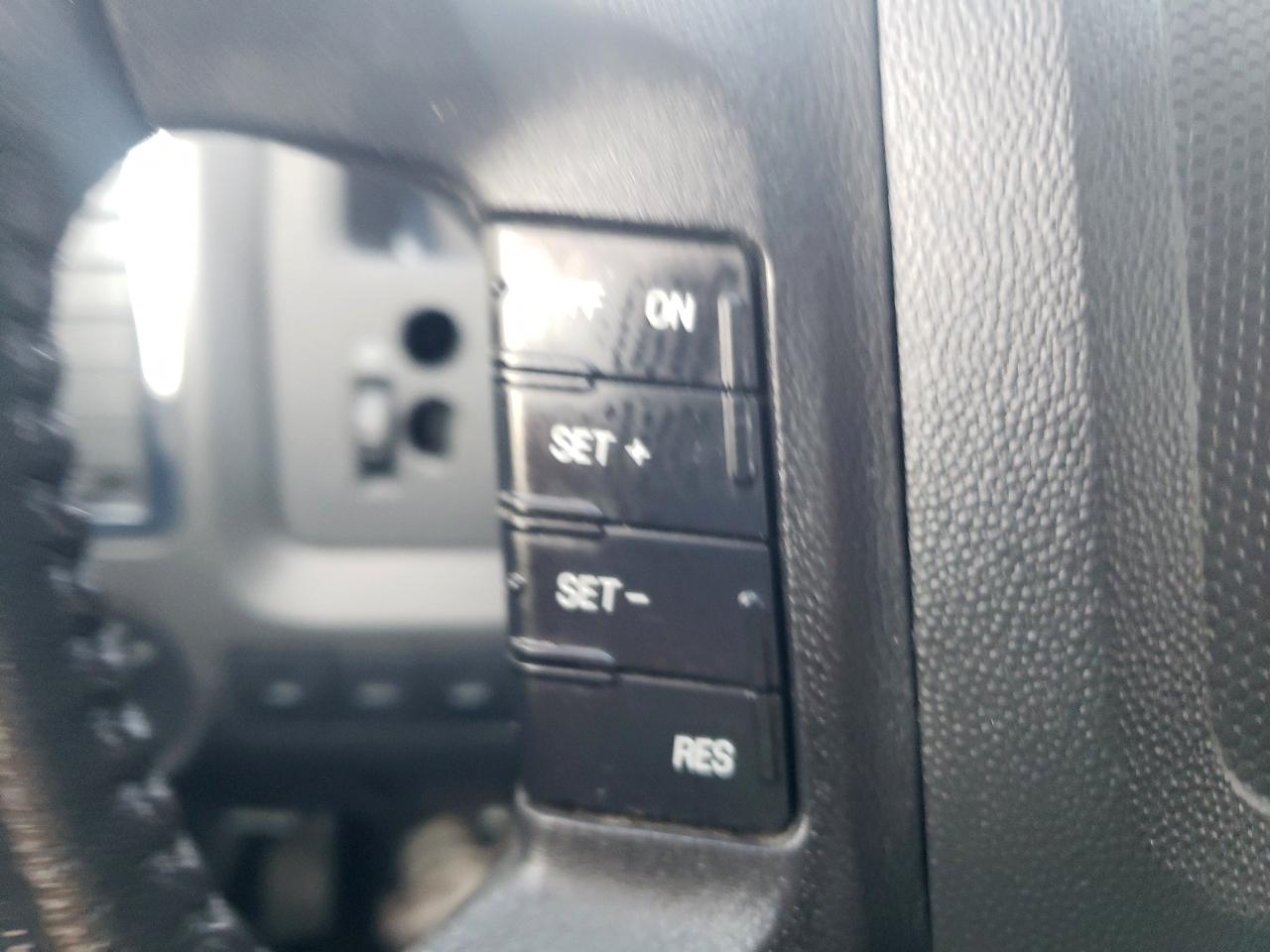 Ford Escape FWD 4dr Limited 2012