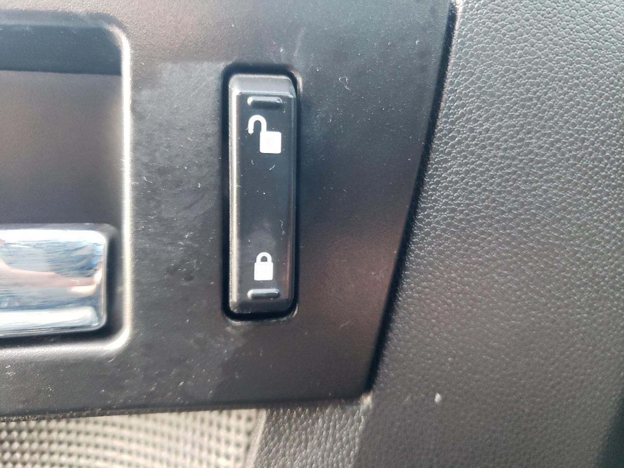 Ford Escape FWD 4dr Limited 2012