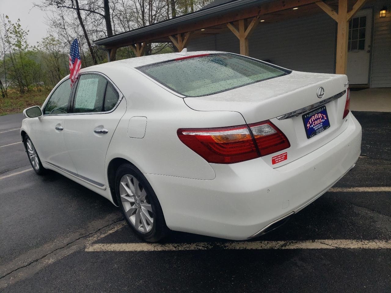 Lexus LS 460 4dr Sdn AWD 2011