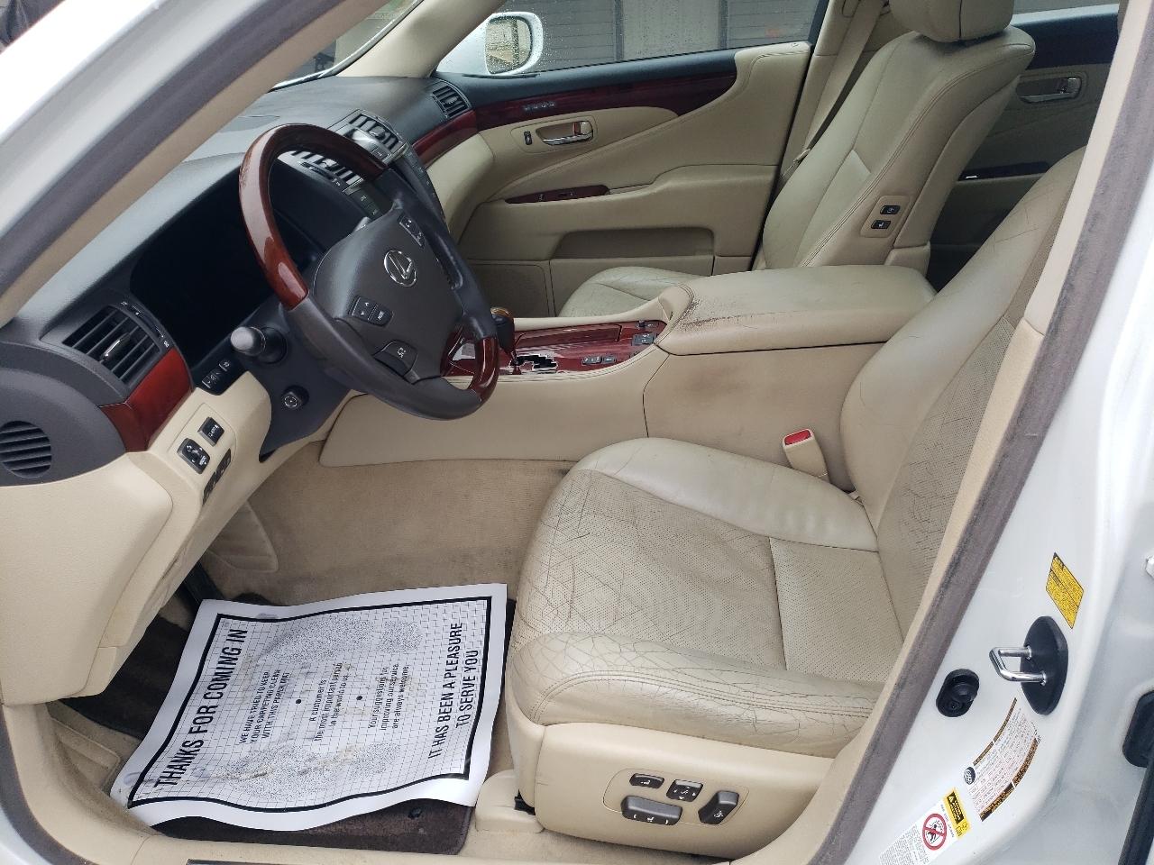 Lexus LS 460 4dr Sdn AWD 2011