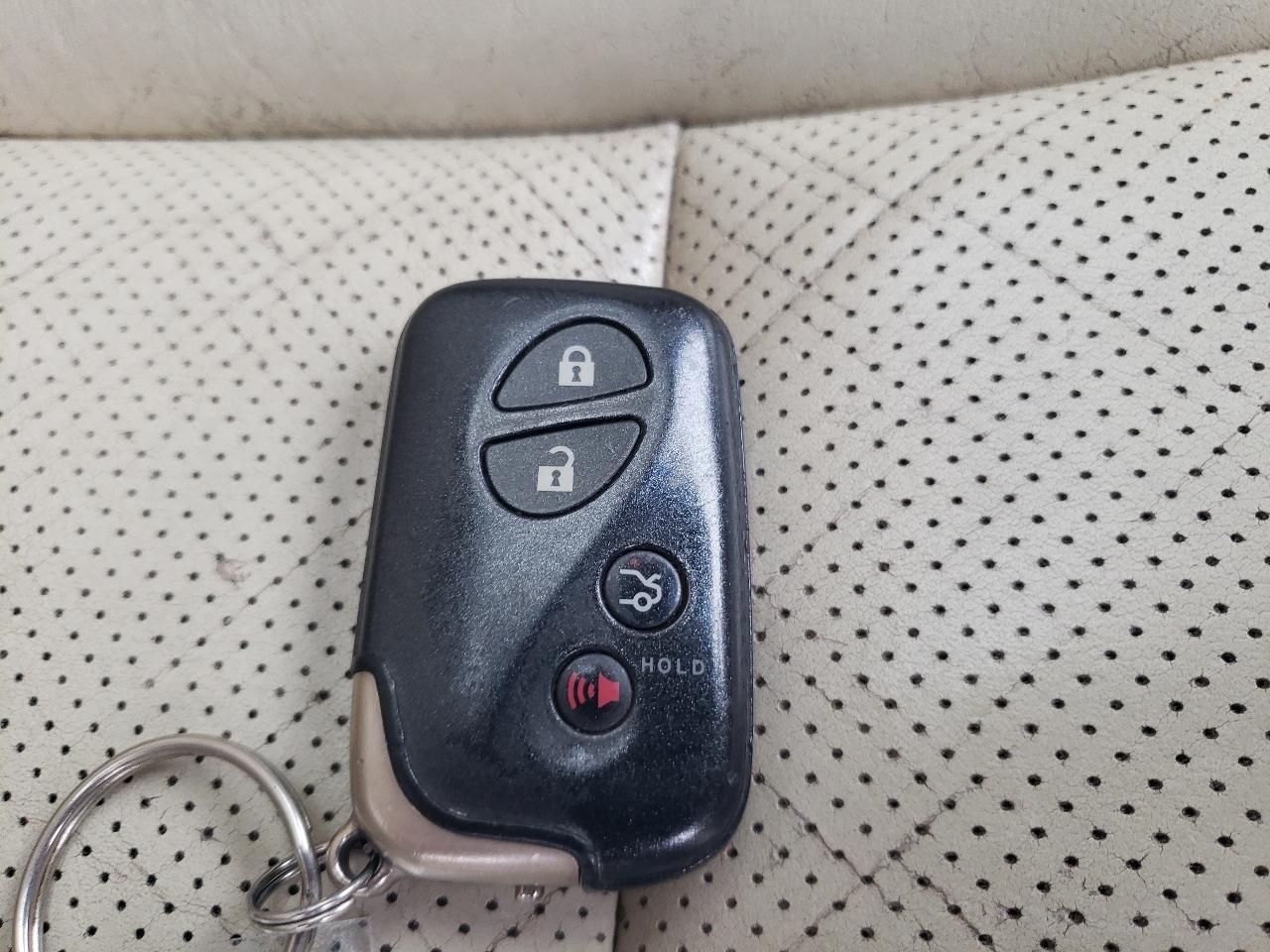 Lexus LS 460 4dr Sdn AWD 2011