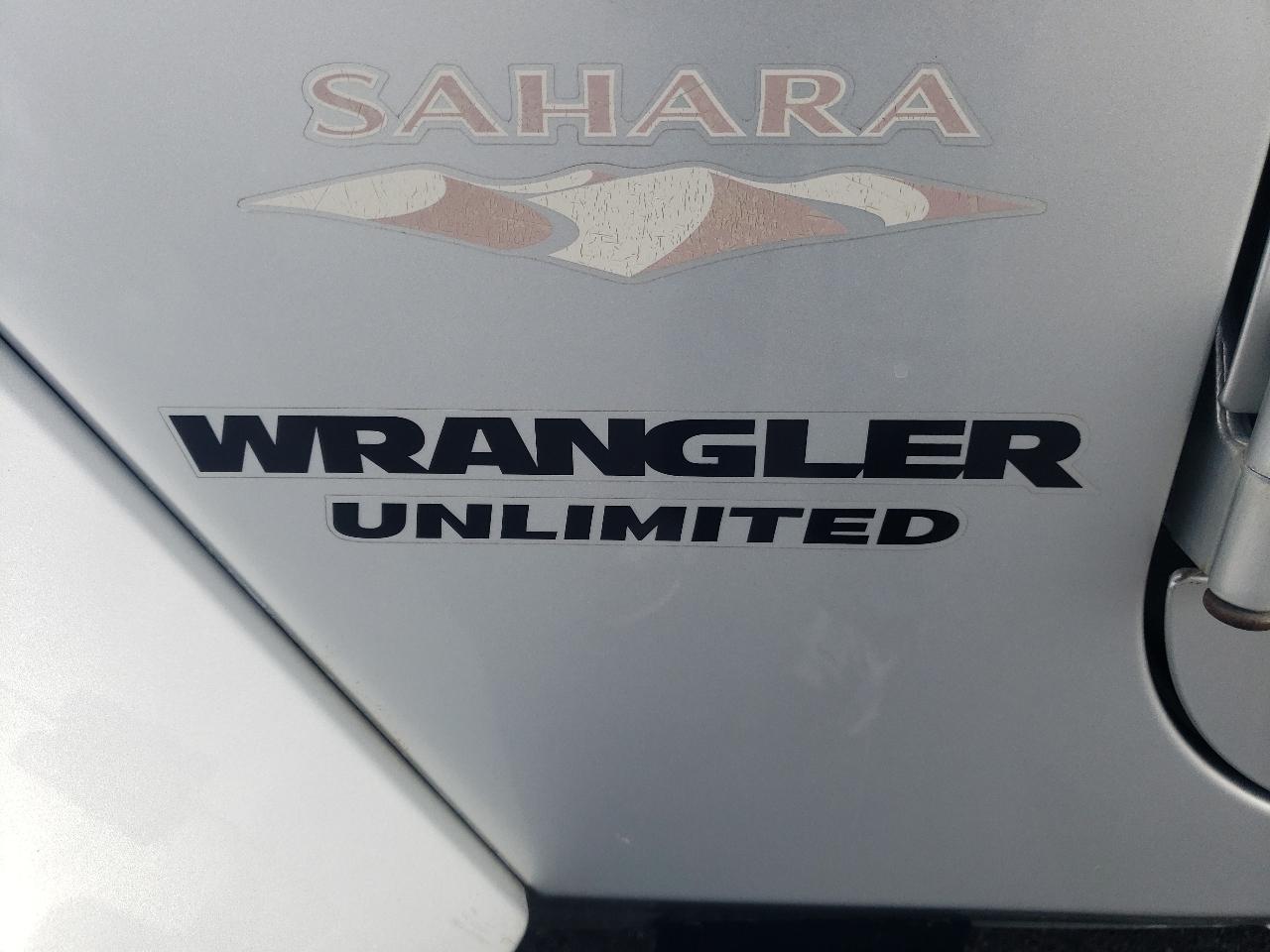 Jeep Wrangler Unlimited 4WD 4dr Sahara 2012