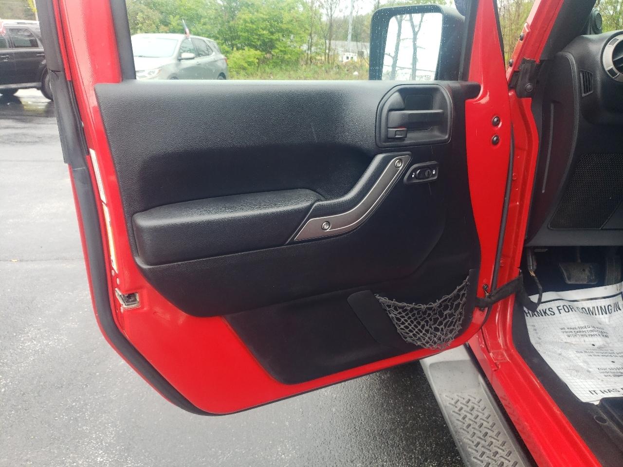 Jeep Wrangler 4WD 2dr Sport 2011
