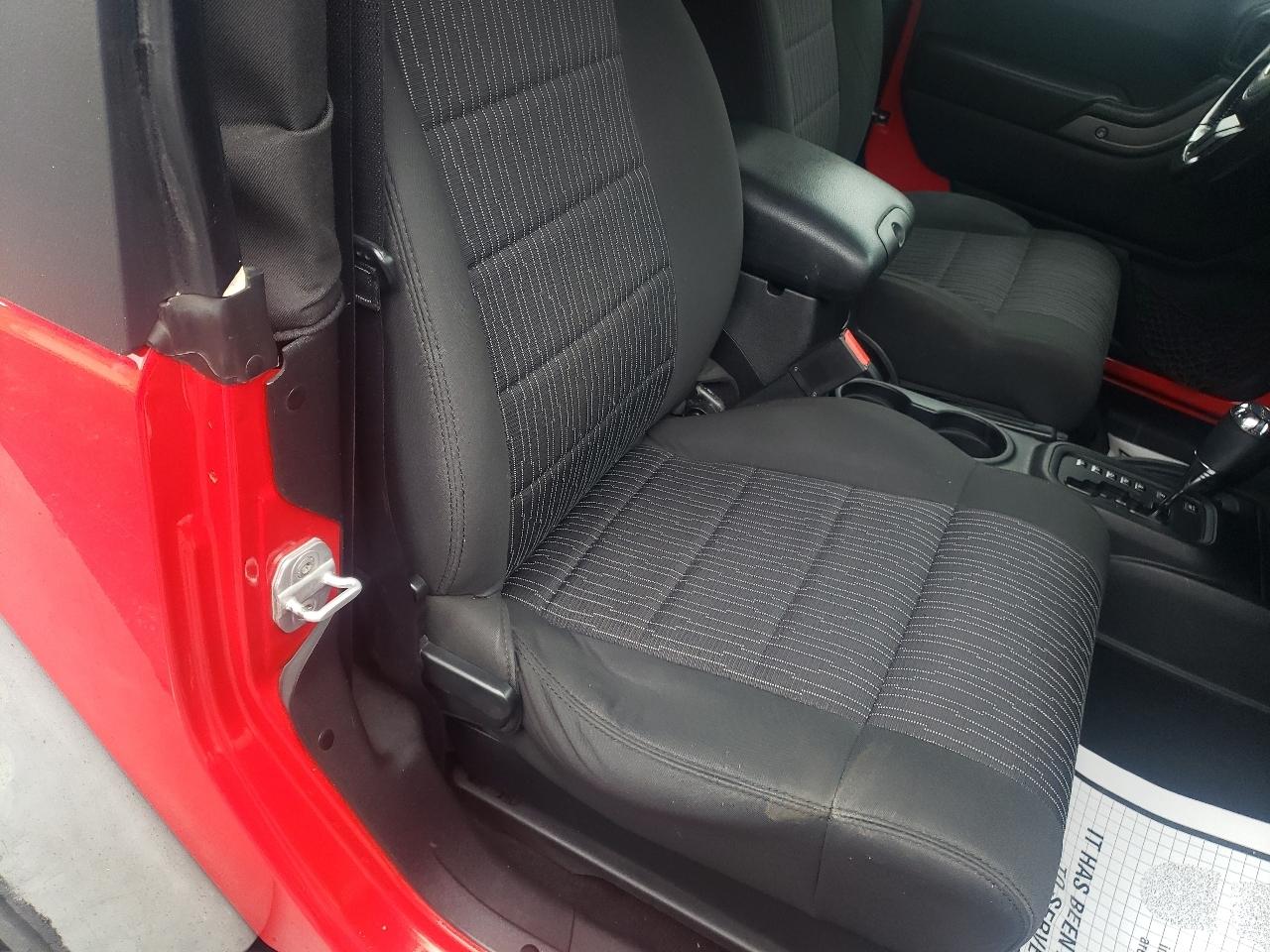 Jeep Wrangler 4WD 2dr Sport 2011