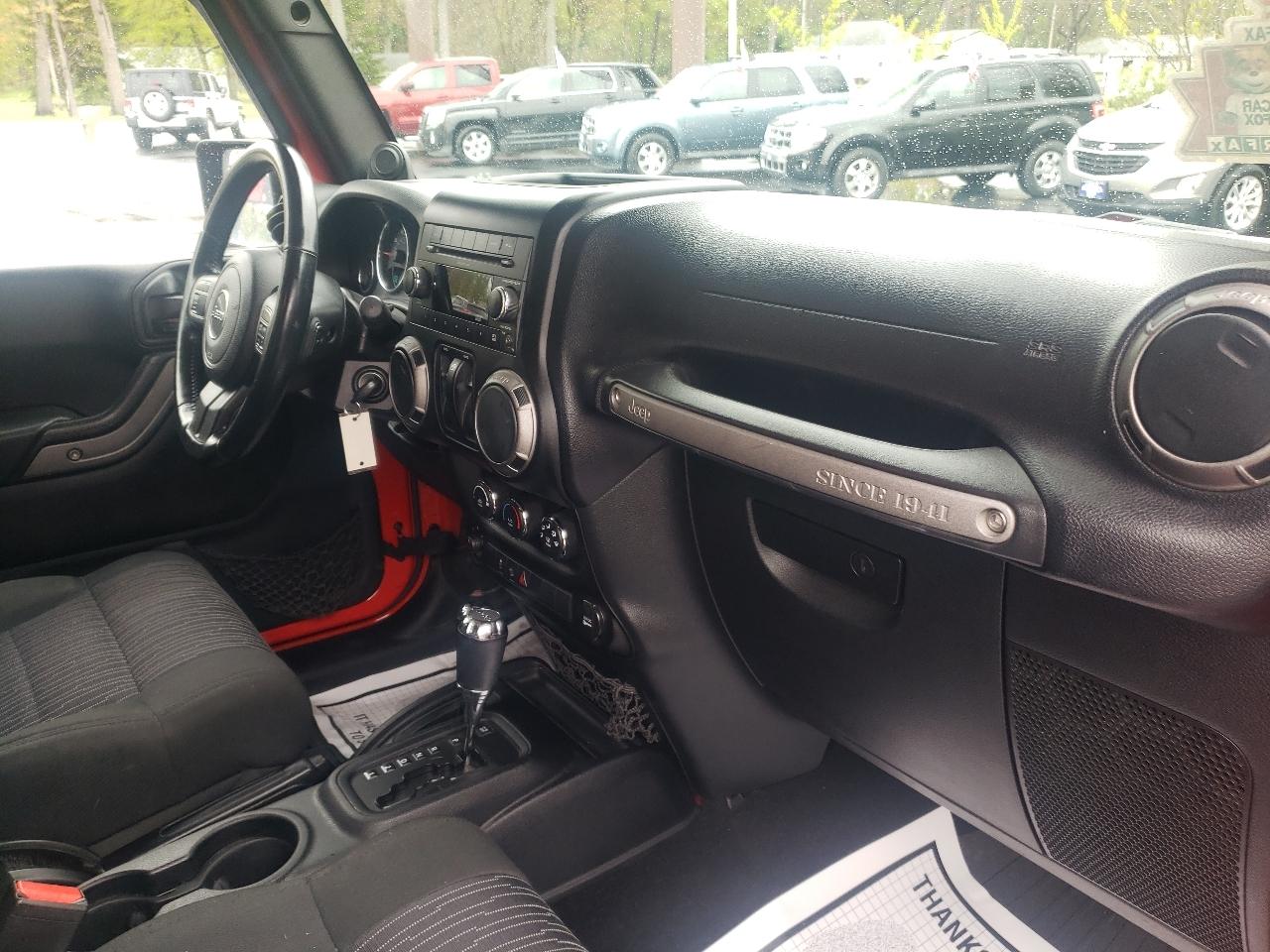 Jeep Wrangler 4WD 2dr Sport 2011