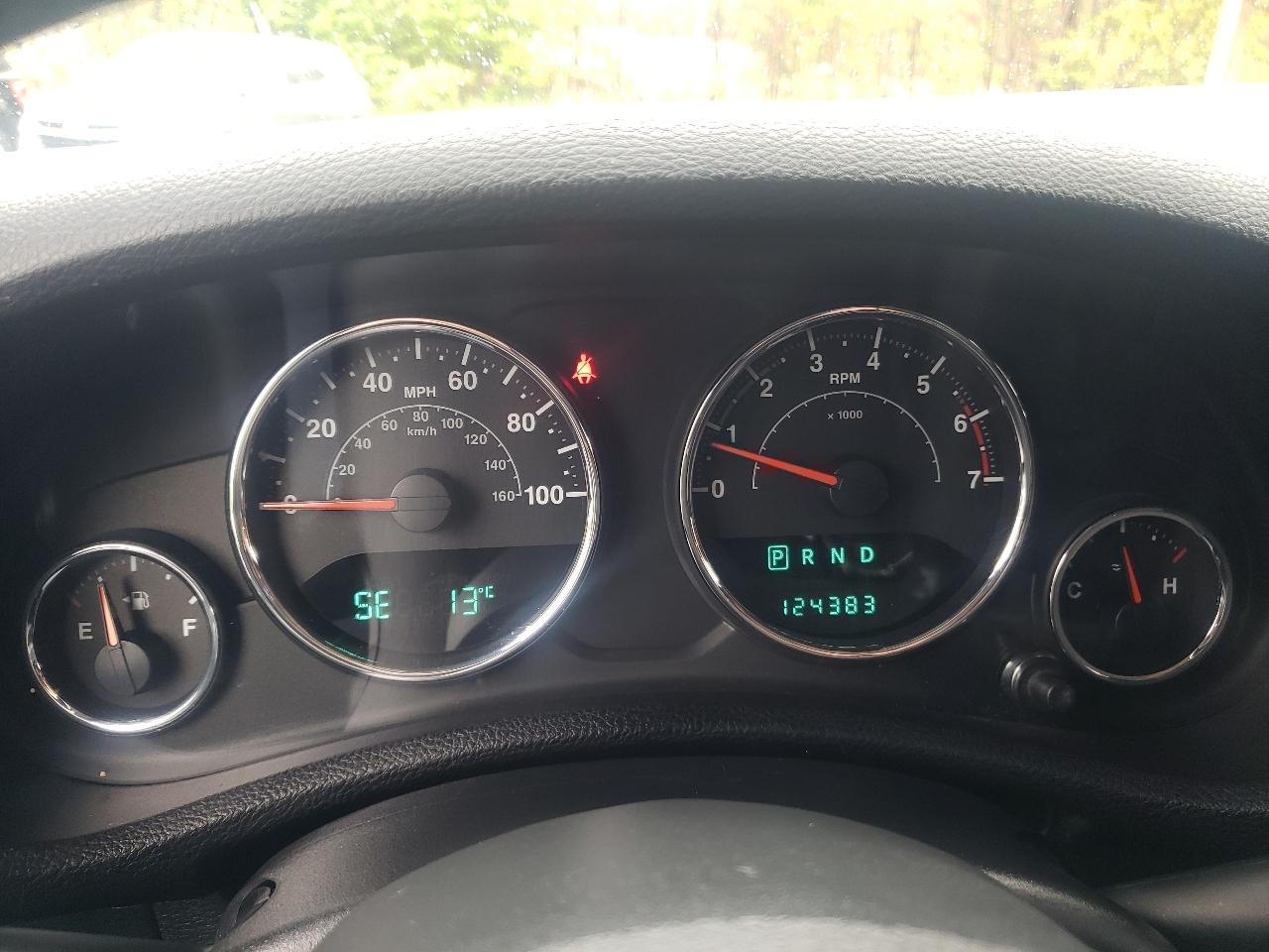 Jeep Wrangler 4WD 2dr Sport 2011