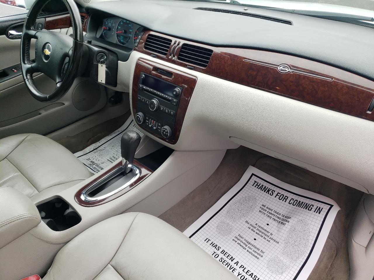 Chevrolet Impala 4dr Sdn LT Retail 2011