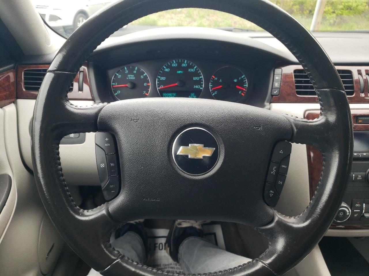 Chevrolet Impala 4dr Sdn LT Retail 2011