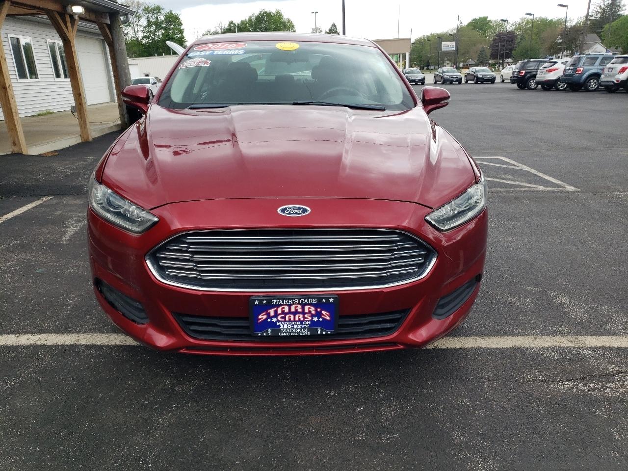 Ford Fusion 4dr Sdn SE FWD 2016