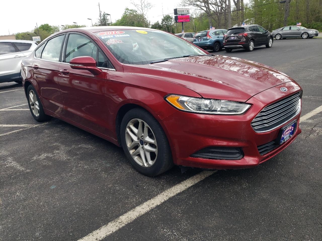 Ford Fusion 4dr Sdn SE FWD 2016