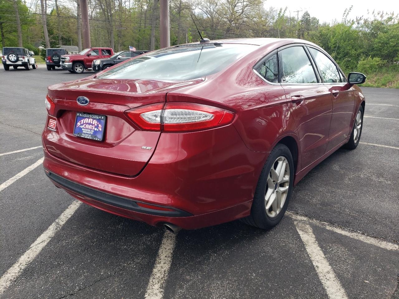 Ford Fusion 4dr Sdn SE FWD 2016