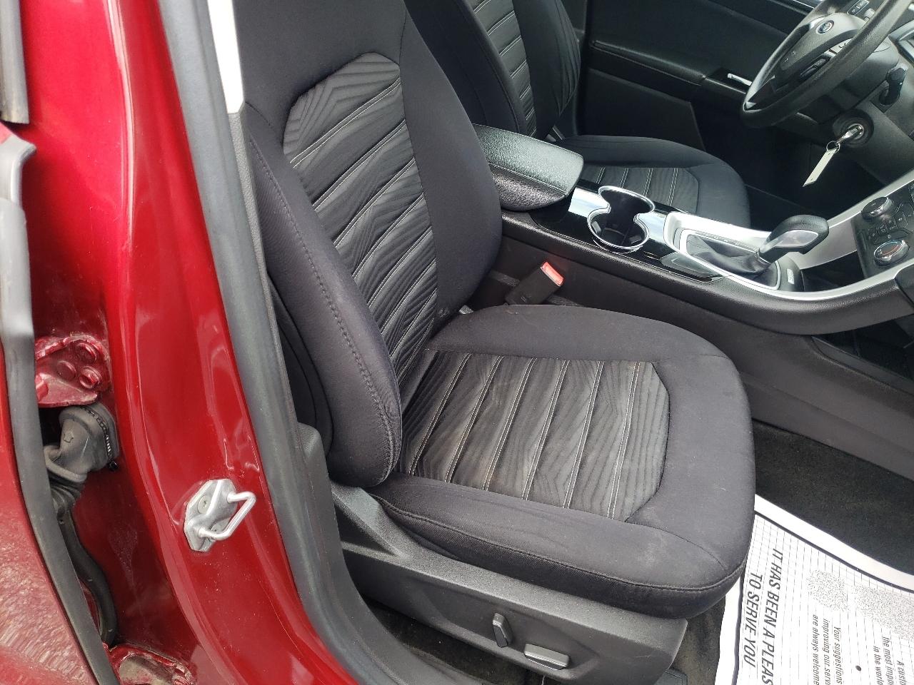 Ford Fusion 4dr Sdn SE FWD 2016
