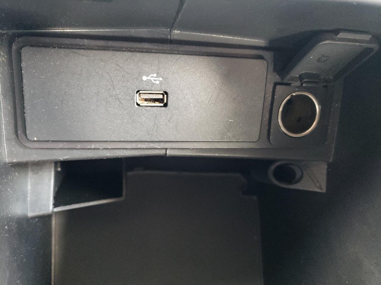 Ford Fusion 4dr Sdn SE FWD 2016