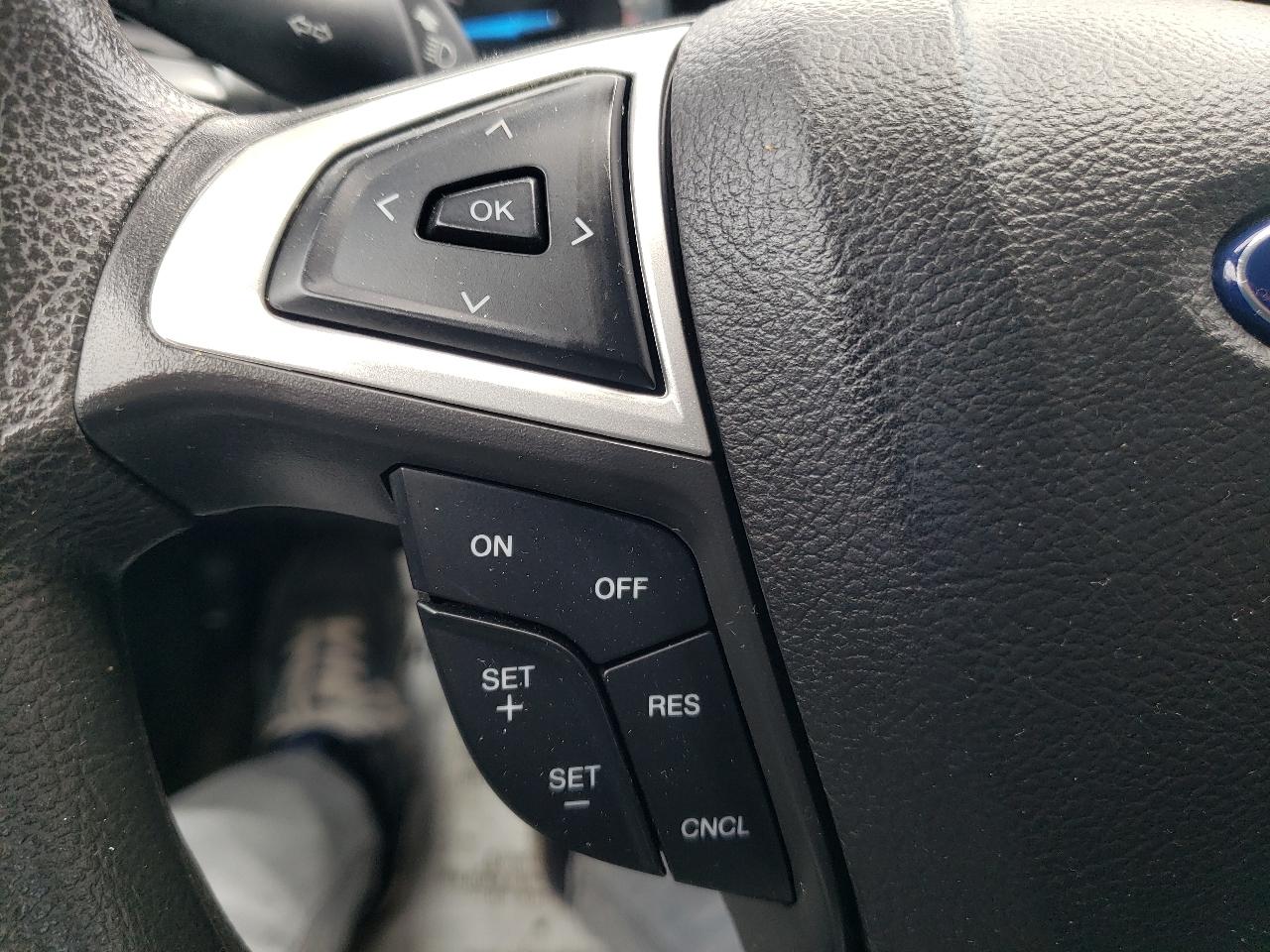 Ford Fusion 4dr Sdn SE FWD 2016