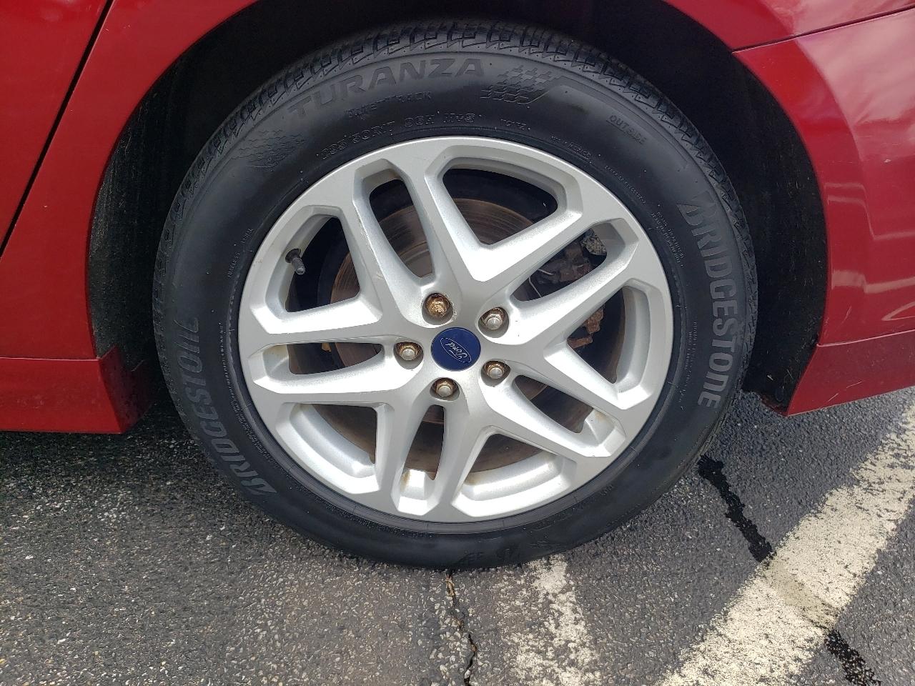 Ford Fusion 4dr Sdn SE FWD 2016