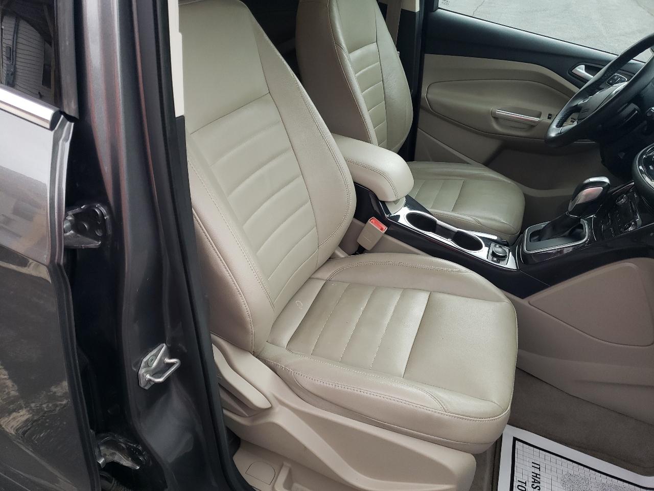 Ford Escape 4WD 4dr Titanium 2014