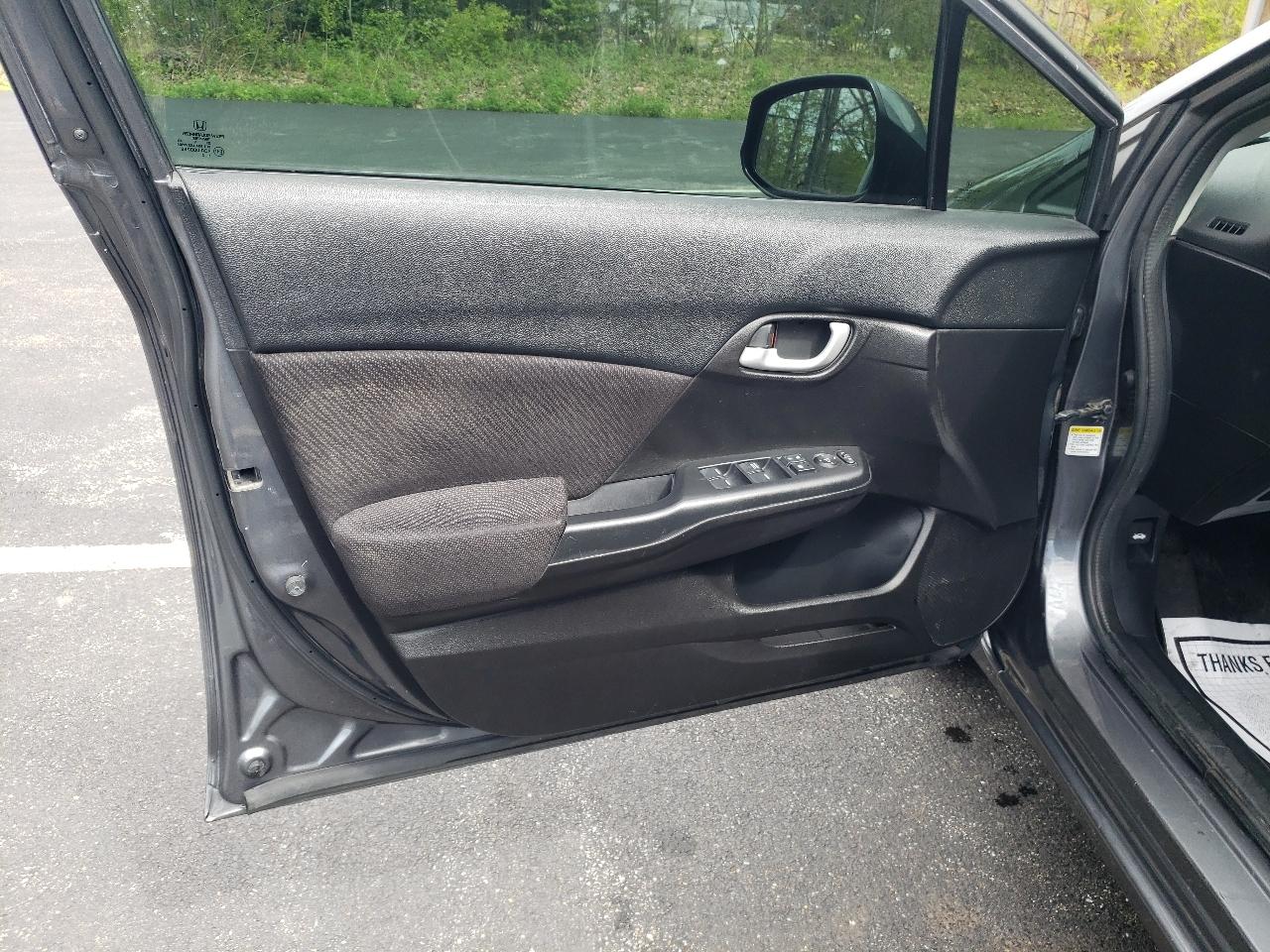 Honda Civic Sdn 4dr Auto LX 2013