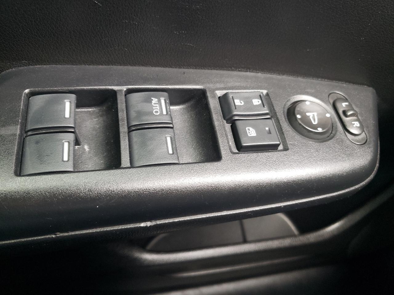 Honda Civic Sdn 4dr Auto LX 2013