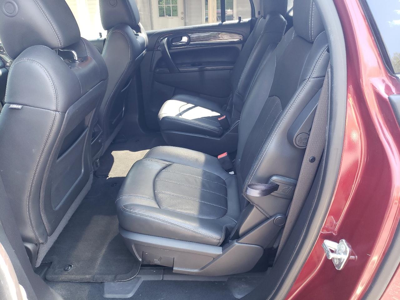 Buick Enclave AWD 4dr Leather 2015