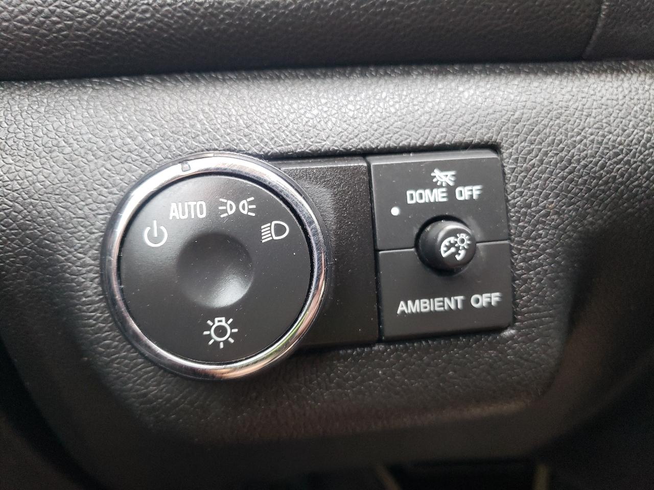 Buick Enclave AWD 4dr Leather 2015