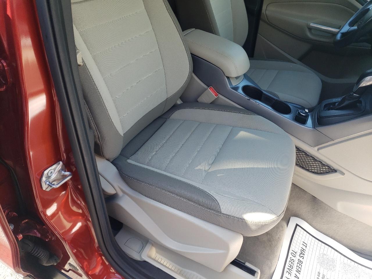 Ford Escape 4WD 4dr SE 2015