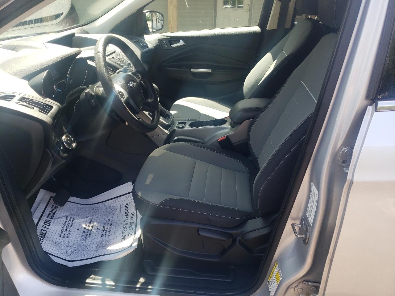 Ford Escape FWD 4dr SE 2013