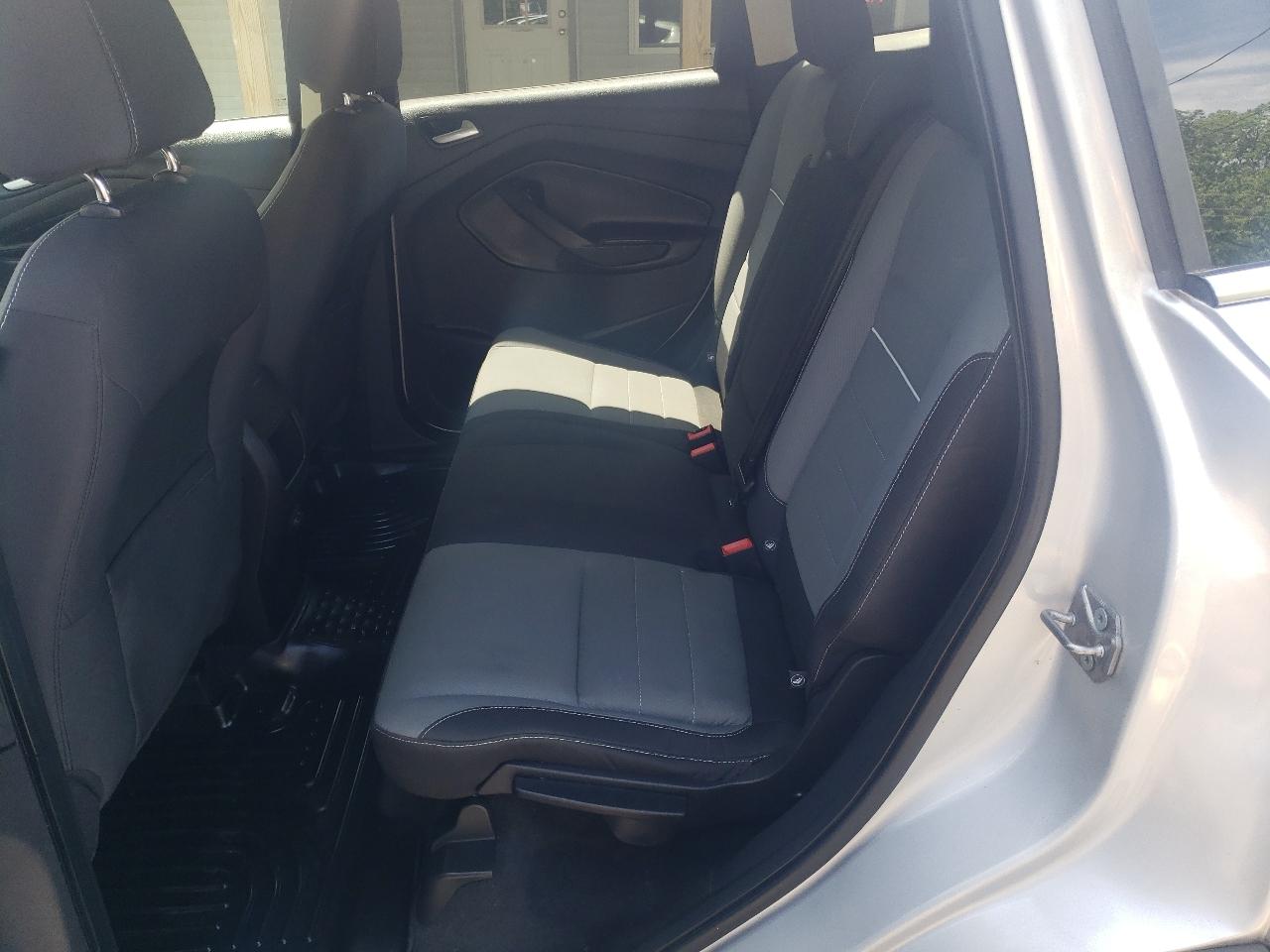 Ford Escape FWD 4dr SE 2013