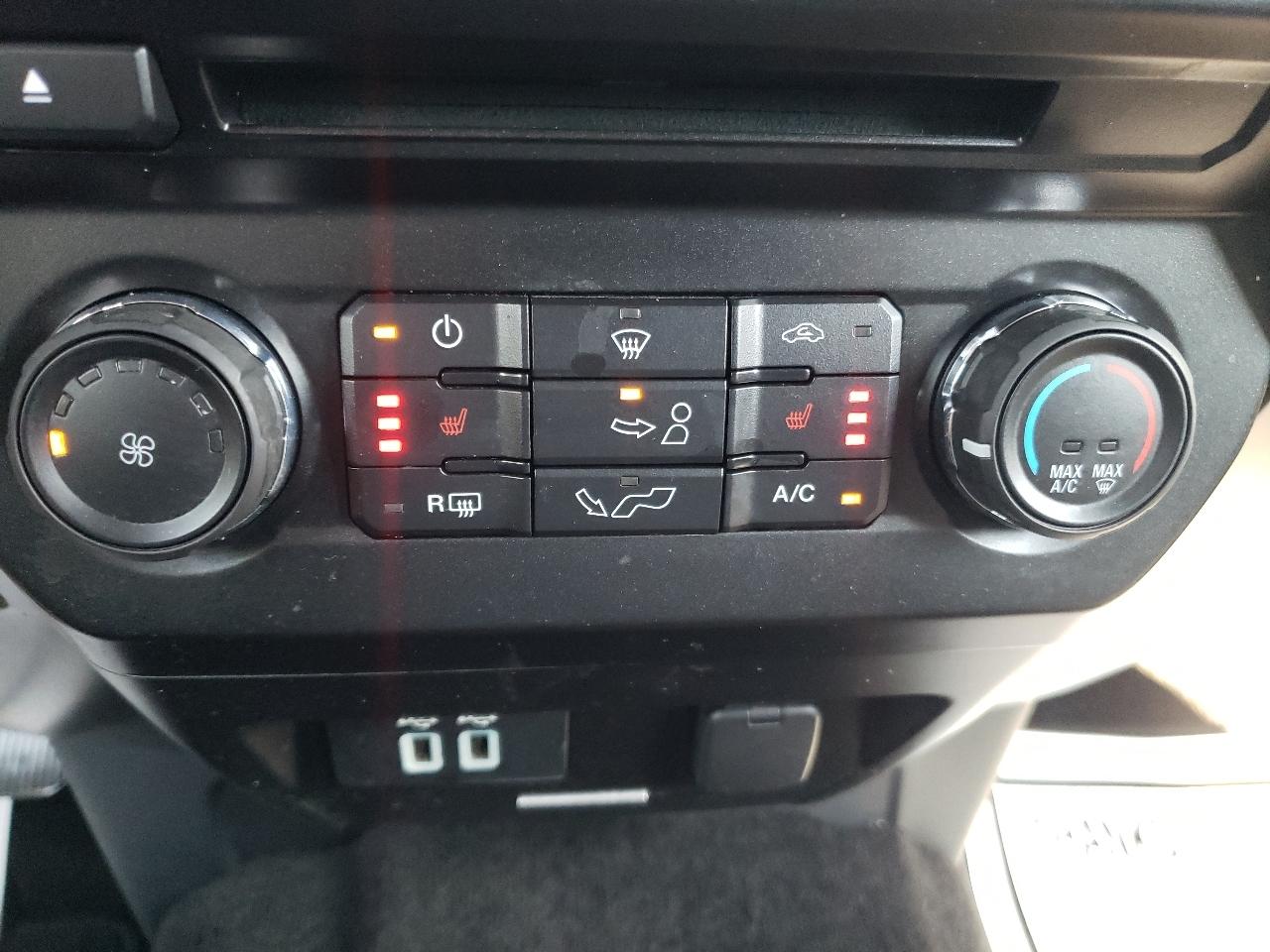 Ford F-150 4WD SuperCab 145" XLT 2018