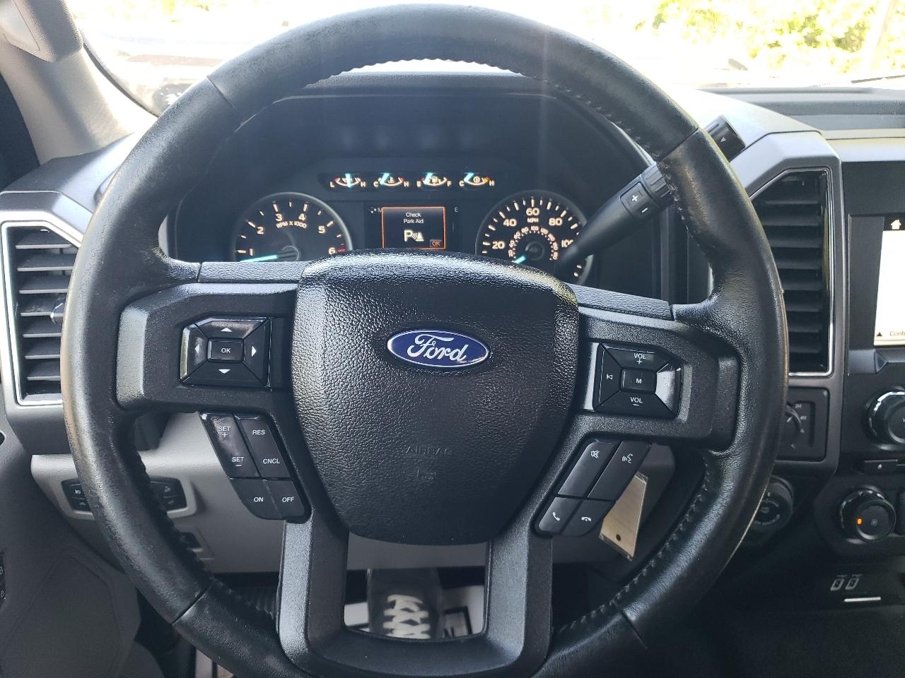 Ford F-150 4WD SuperCab 145" XLT 2018