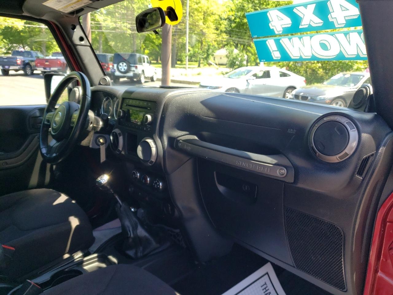 Jeep Wrangler 4WD 2dr Sport 2013