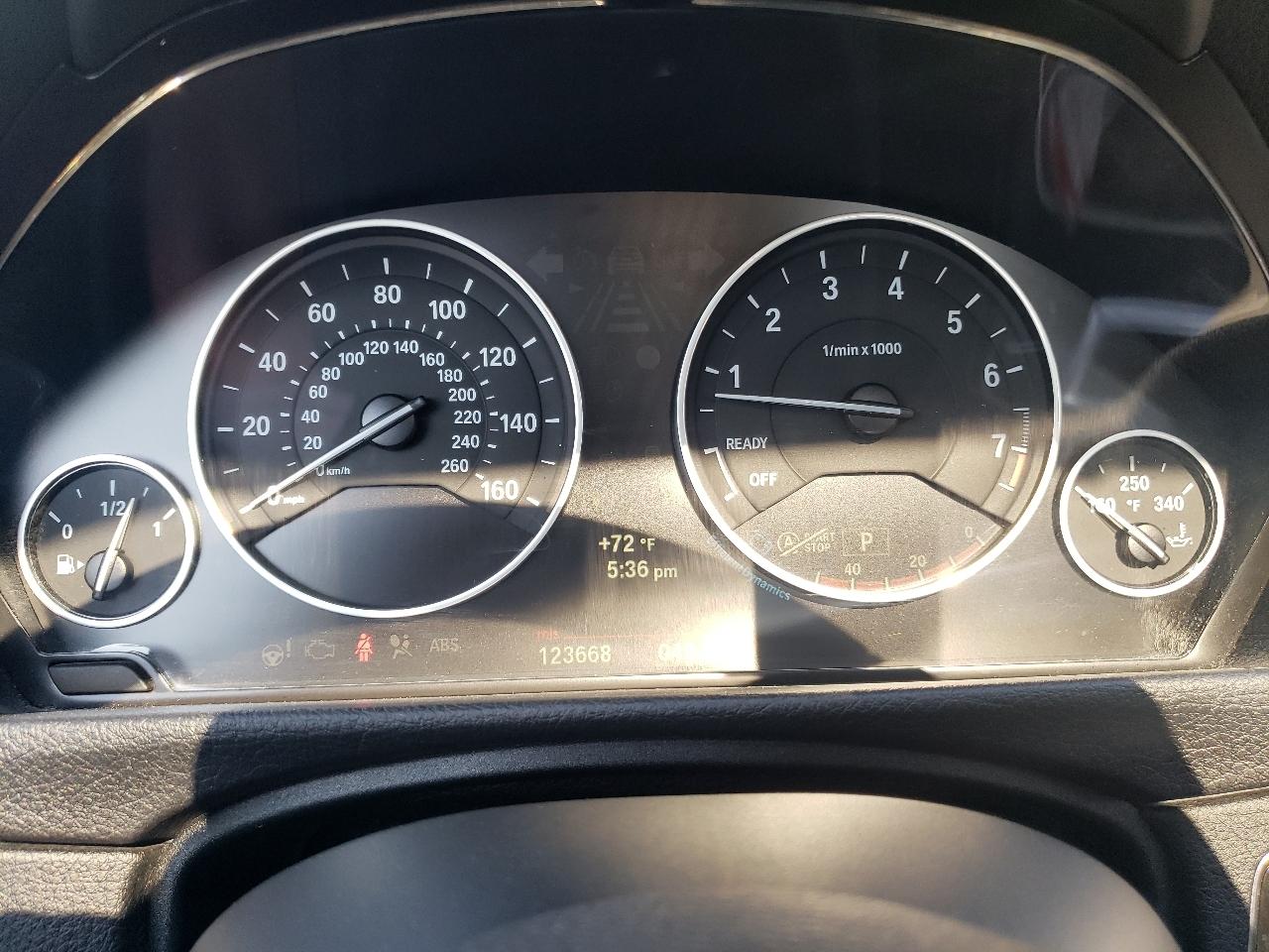 BMW 3 Series 4dr Sdn 320i xDrive AWD 2013